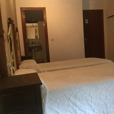 Guest house Pension Susierra Cardes (Soto de Cangas)